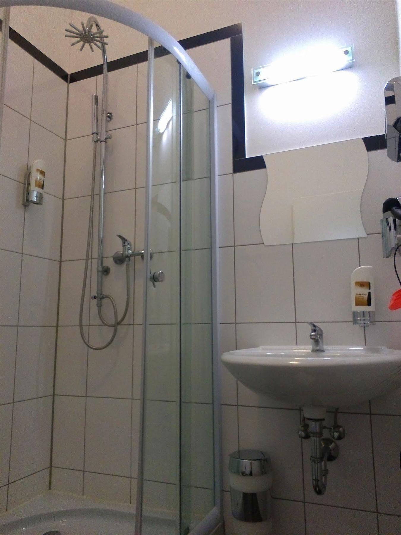 Willy Frankfurt 3*