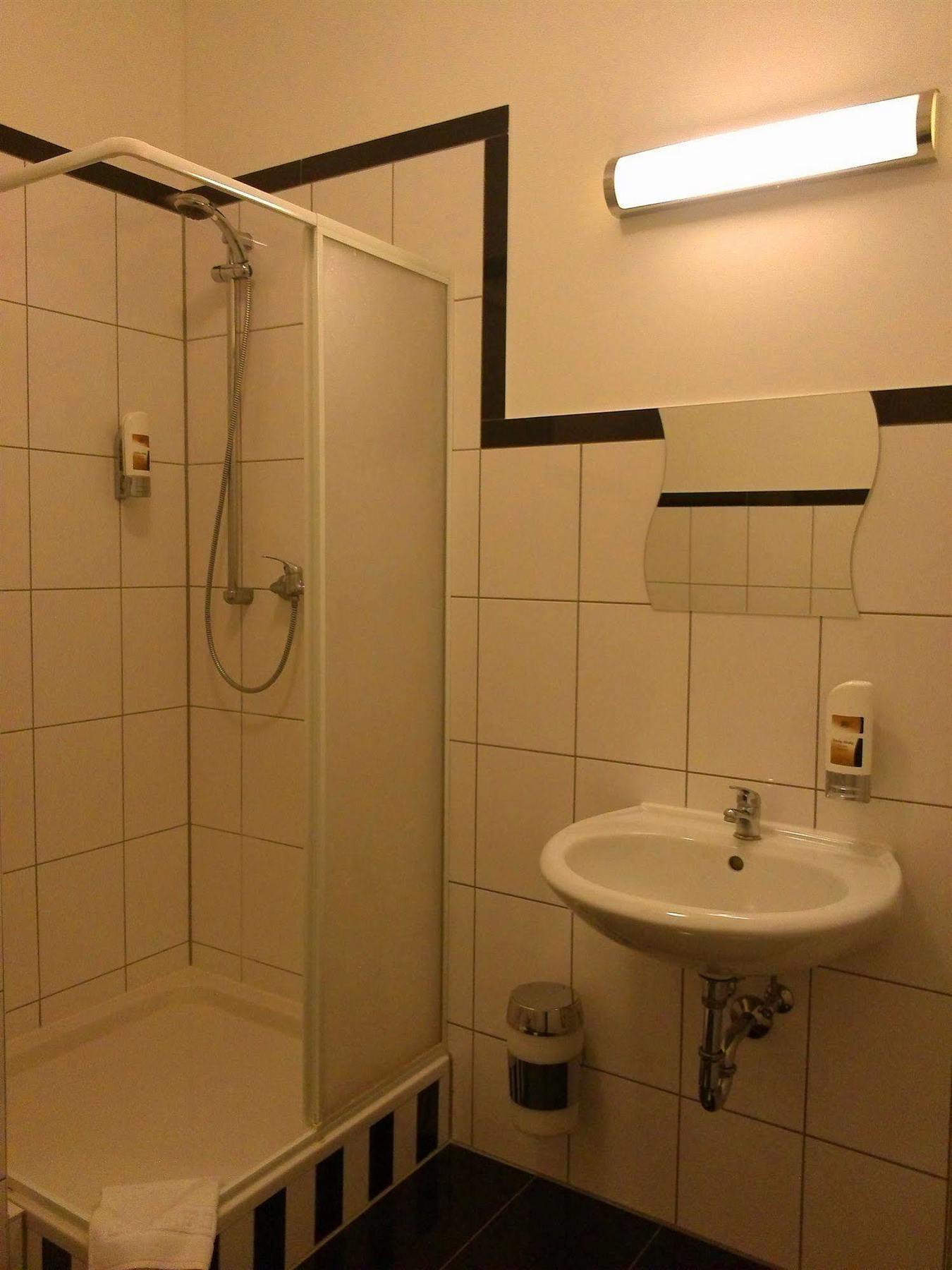 Willy Frankfurt 3*